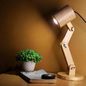 StayHappy wooden Table Lamp